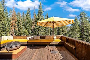 Walk to the Lake Amazing 5 Bedrm - VH#343 by Bear Valley Vacation Rent