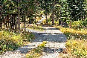 Walk to the Lake Amazing 5 Bedrm - VH#343 by Bear Valley Vacation Rent