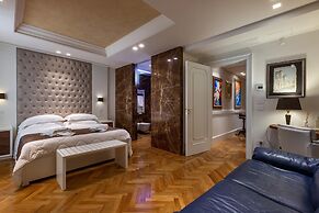 3016 B&B Luxury Villetta Carra City- Camera Quadrupla by Barbarhouse