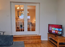 Captivating & Cosy 4-bedroom House in Magherafelt