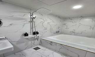 Dongducheon G7 Hotel