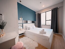 EEM Apartments Central