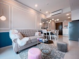 EEM Apartments Central