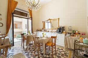 Joy's BnB Ortigia