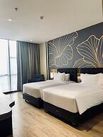 Grand Central Premier