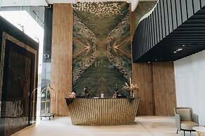 Grand Central Premier