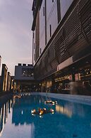 Grand Central Premier