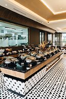 Grand Central Premier