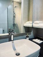 Grand Central Premier