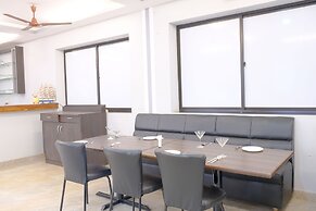 THE BYKE ROYAL PEARL ANJUNA