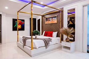 Exquisite Pool Villa J