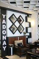 Yadonay Hotel
