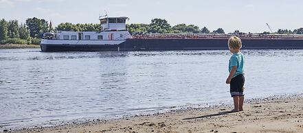 Traditionshaus by Zollenspieker Fährhaus