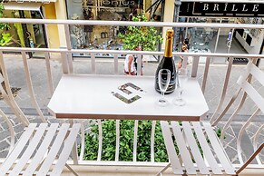 Cafè Latino Suites