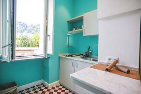 Cafè Latino Suites