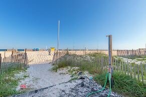 LUXURY Penthouse Style Condo 2