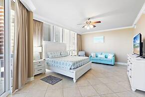 LUXURY Penthouse Style Condo 2