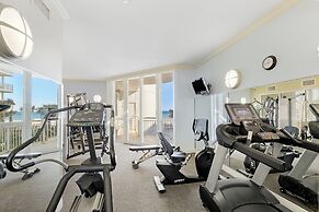 LUXURY Penthouse Style Condo 2