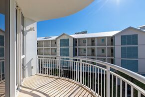 LUXURY Penthouse Style Condo 2