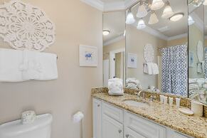 LUXURY Penthouse Style Condo 2