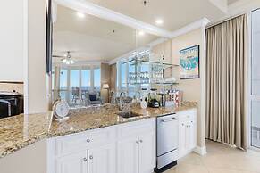 LUXURY Penthouse Style Condo 2