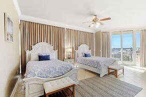 LUXURY Penthouse Style Condo 2