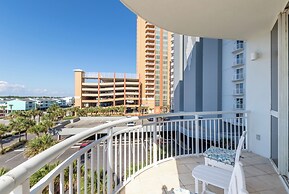 LUXURY Penthouse Style Condo 2