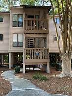 Spacious Condo in the Heart of Hilton Head