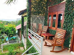 CALI HILL RESORT & SPA