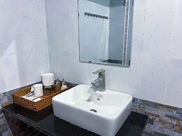 CALI HILL RESORT & SPA