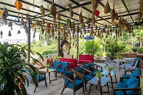 CALI HILL RESORT & SPA