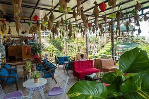 CALI HILL RESORT & SPA