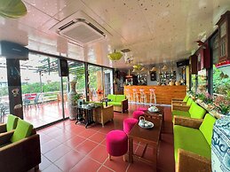 CALI HILL RESORT & SPA