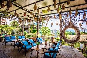 CALI HILL RESORT & SPA