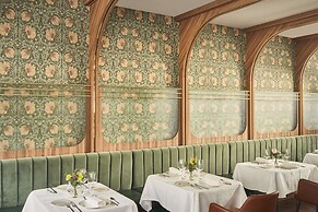 Canfranc Estación, A Royal Hideaway Hotel - Gran Lujo