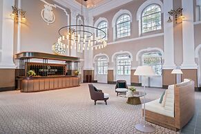 Canfranc Estación, A Royal Hideaway Hotel - Gran Lujo
