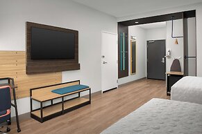 Tru by Hilton North Richland Hills DFW West