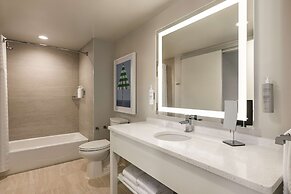 Embassy Suites by Hilton Panama City Beach Resort