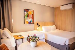 Cozzy Suítes Paraíso Hotel