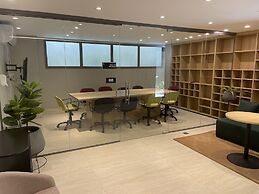 Cozzy Suítes Paraíso Hotel