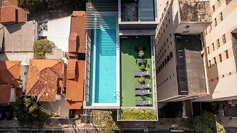 Cozzy Suítes Paraíso Hotel