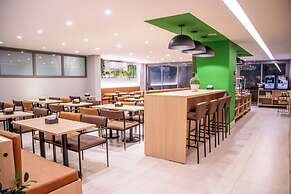 Cozzy Suítes Paraíso Hotel