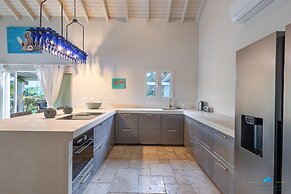 Ocean Breeze Villa with private pool