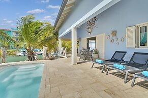 Ocean Breeze Villa with private pool