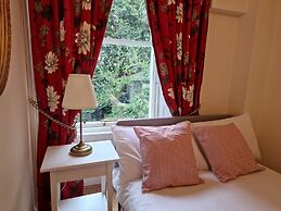 Georgian Two Bedroom Apartment