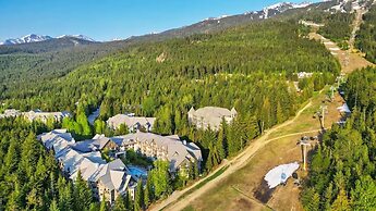 Aspens by Whistler Blackcomb VR