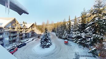 Aspens by Whistler Blackcomb VR