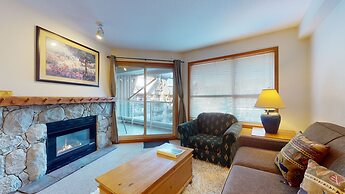 Aspens by Whistler Blackcomb VR