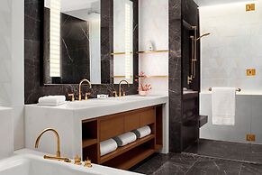 The Ritz-Carlton, Melbourne