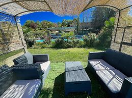 Apt 3 Infinity Pool, Extensive Grounds With Shrubs - Flowers, Jacuzzi 